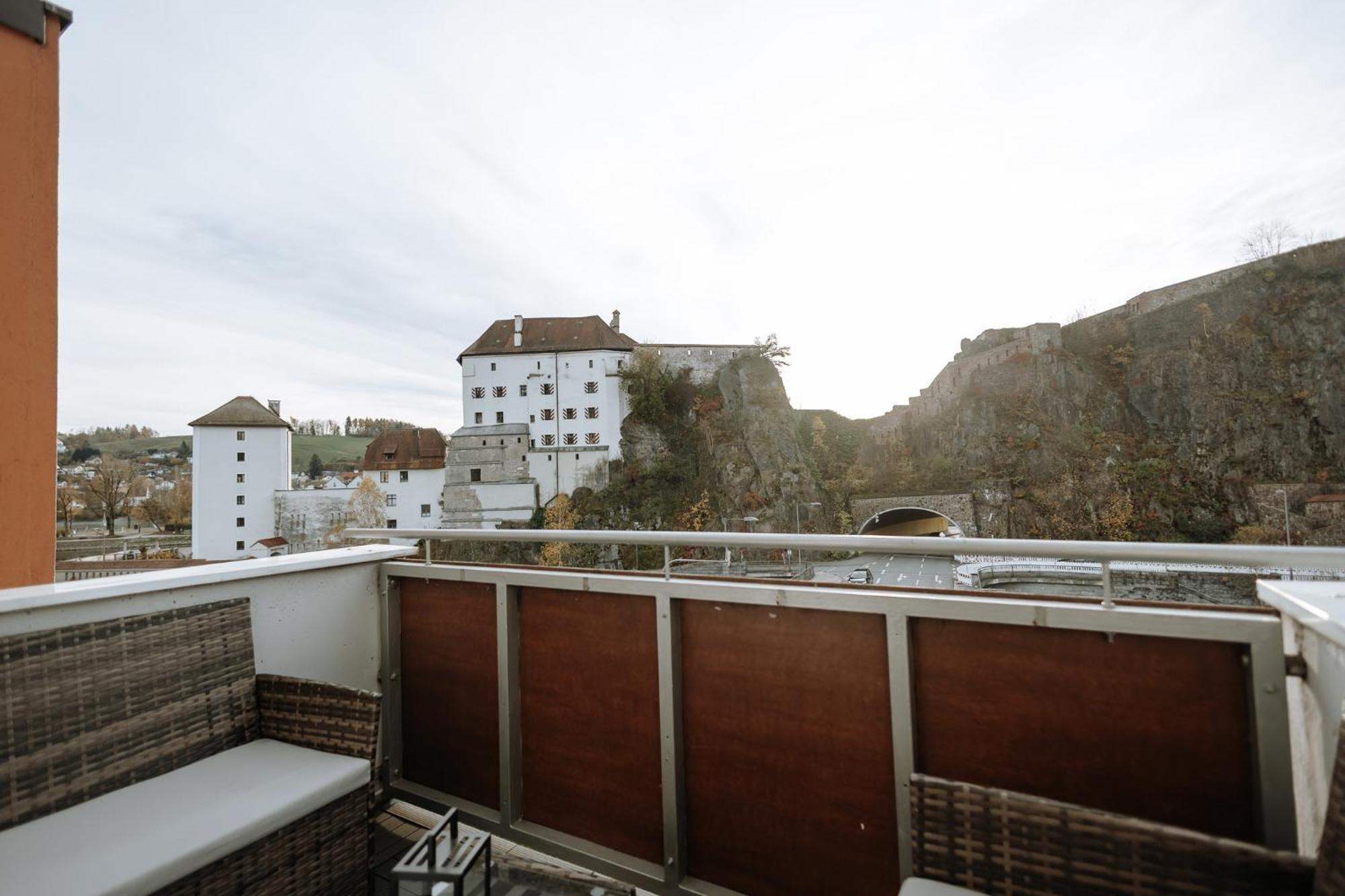 Appartamento Stilvolles Mit Blick Auf Dreifluesse-eck Passavia